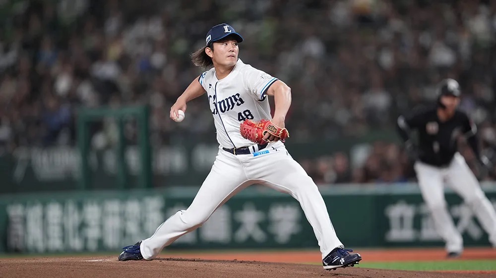 Los Astros comienzan el año agregando prominente lanzador japonés