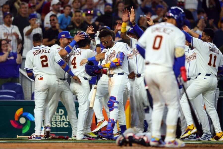 Con Arráez encendido y la sabermetría en contra, Venezuela mantiene invicto WBC