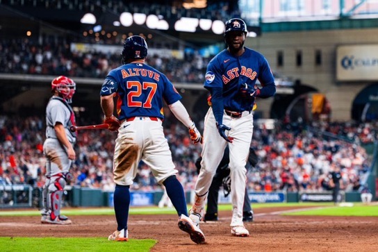 El clima de Ohio dio una bocanada de aire fresco al picheo de los Astros