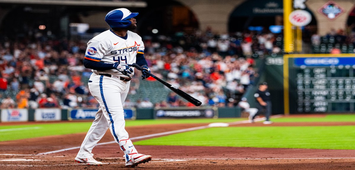 Regresa Ronel Blanco en una noche caliente para Yordan Álvarez